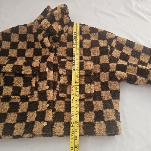 Lulus On My Checklist Tan and Brown Checkered Cropped Teddy Jacket - Picture 15 of 15